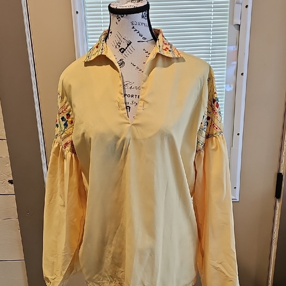 Vintage Permanent Press Blouse